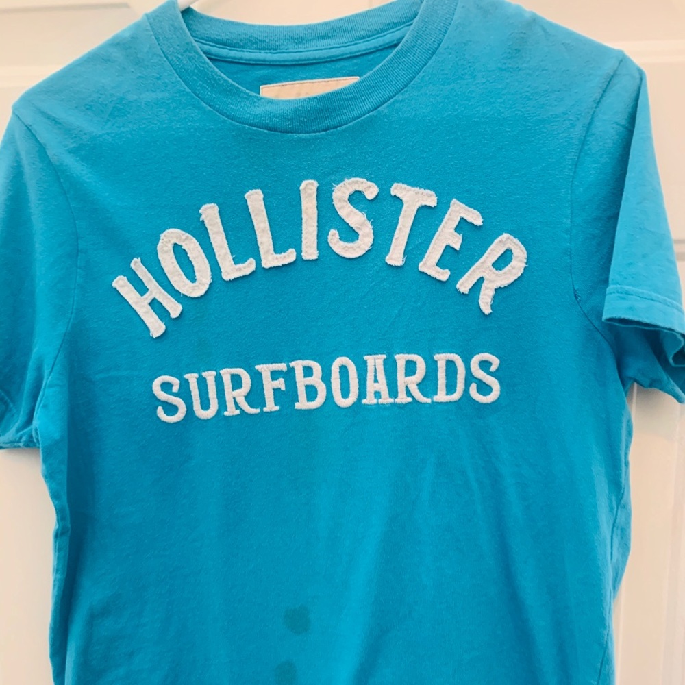 Hollister Large T Shirt